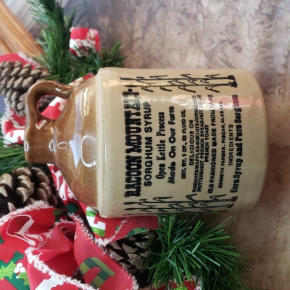 Old time Raccoon Mountain Sorgam Syrup ceramic jug vintage - Picture 1 of 4